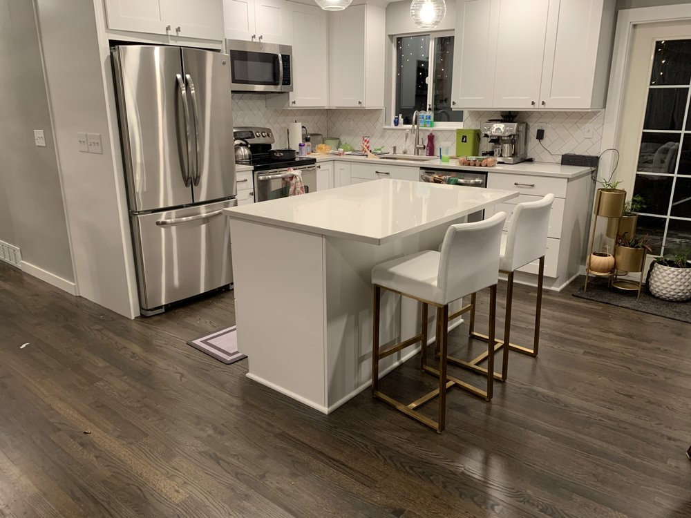 image of business Magic Hardwood