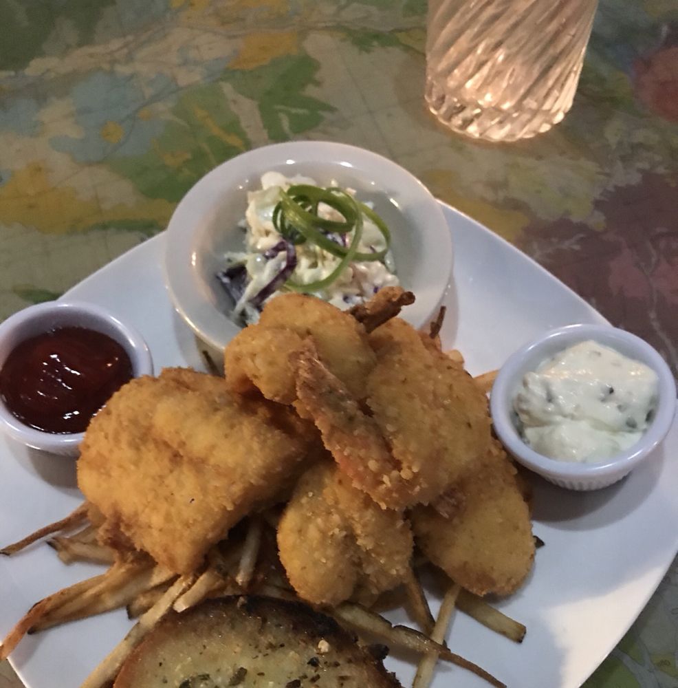 The Shire Bar & Bistro 49 Photos & 54 Reviews Bars 465 NW