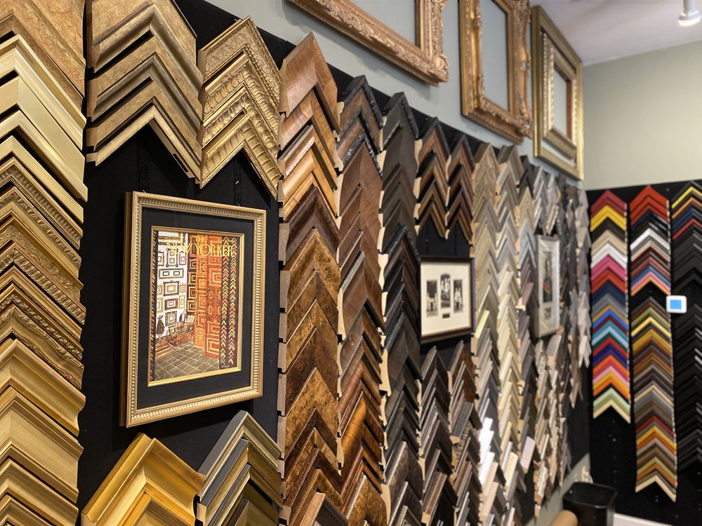 Whispering Woods Gallery, Art Gallery and Custom Framers