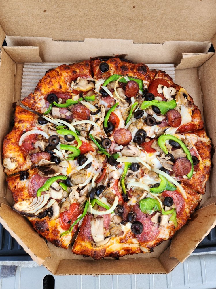 Round Table Pizza Round Table Pizza