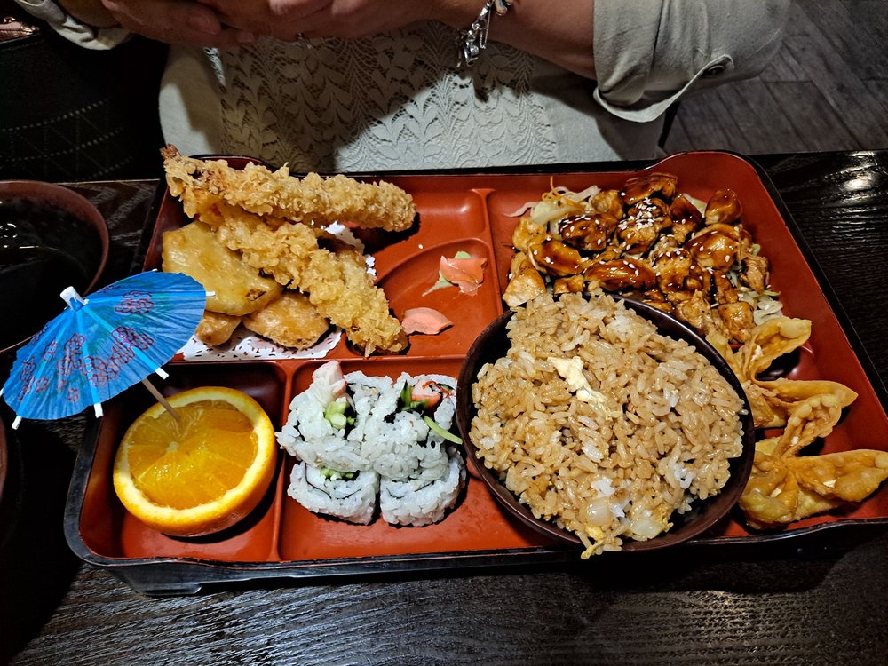 Sakura Japanese & Chinese Cuisine