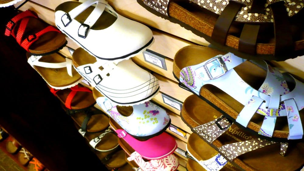 Footwise - Shoe Shops - 301 SW Madison Ave, Corvallis, OR 