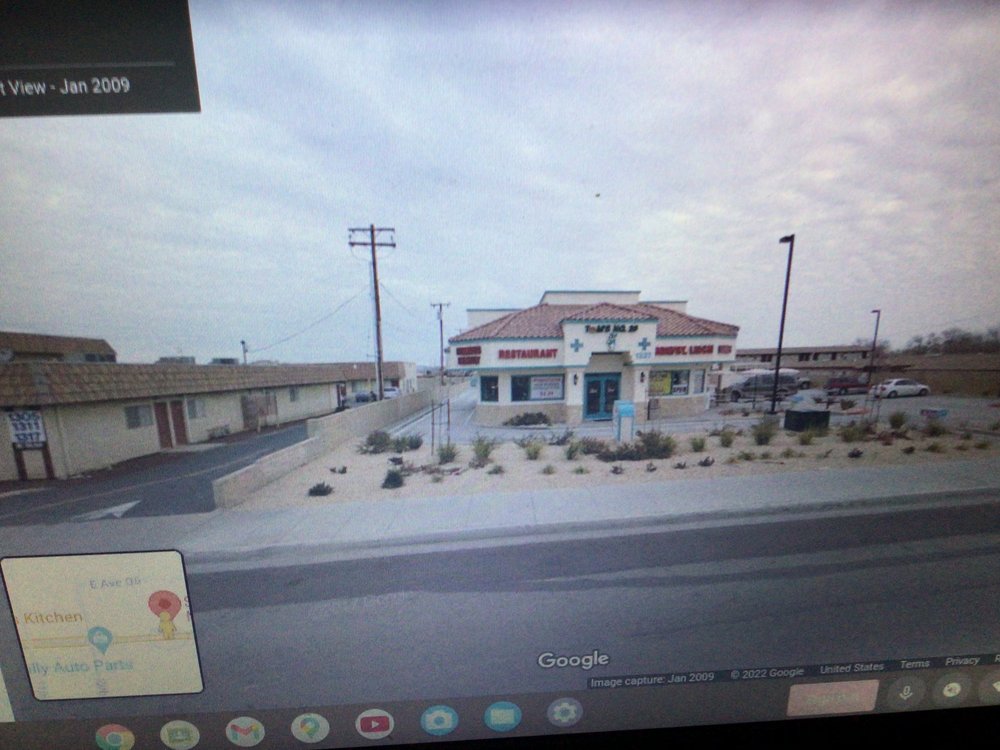 Tom's Famous Restaurant 29