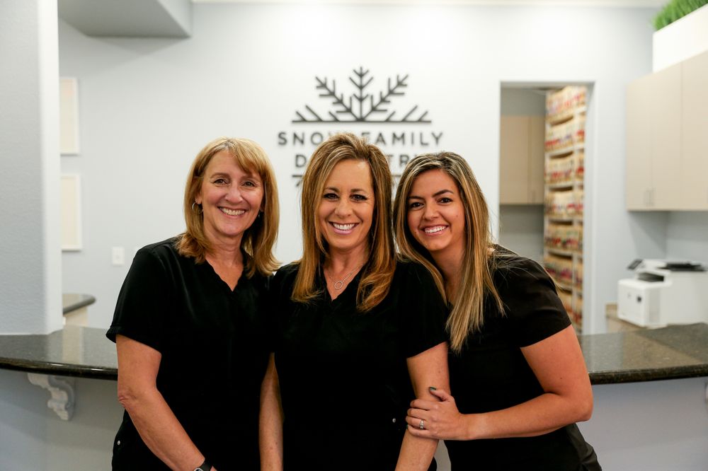image of business Snow Family Dentistry