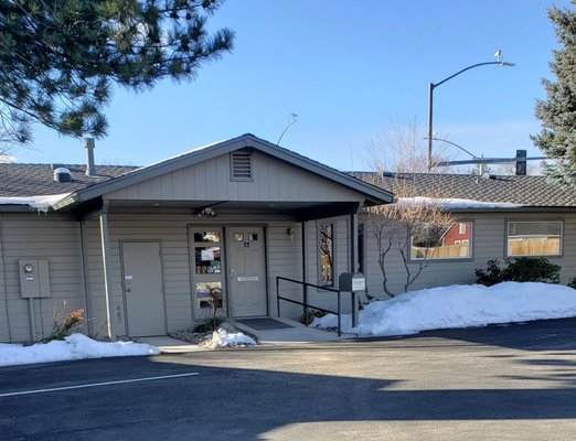 Paul D Hardman Dmd Pc General Dentistry 804 E Robinson - 