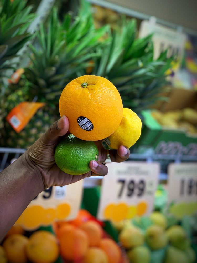 King's Red & White Super Market