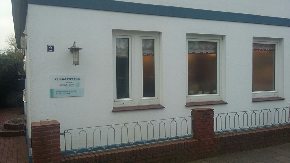 image of business Susanne Albrecht-Hass