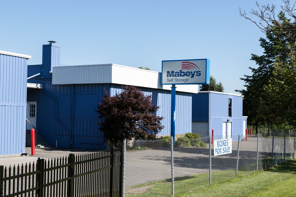 Mabey's Self Storage