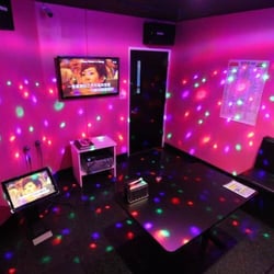 Studio 10 Karaoke Bar 18 Photos 19 Reviews 9955 Sw Photo Of Studio 10 Karaoke Bar Beaverton Or United States