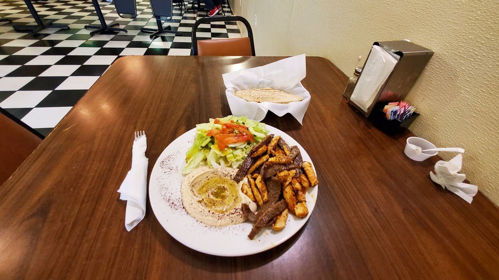 Pyramids Cafe