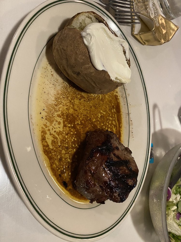 Wall Street Bar & Grill
