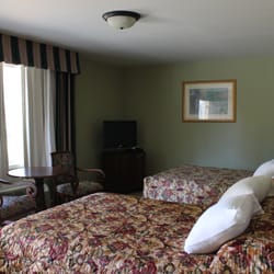 Heidi S Inn 26 Photos 22 Reviews Hotels 1270 Rt Photo Of Heidi S Inn Brewster Ny United States