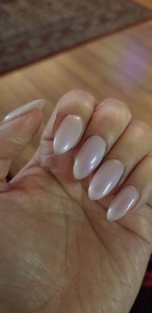 Allure Nails