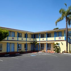 Super 8 By Wyndham Berkeley 20 Photos 55 Reviews Hotels 1619 Super 8 Berkeley