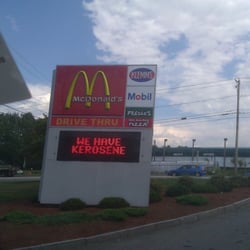 Mcdonald S Closed 10 Reviews Fast Food 54 Range Rd Photo Of Mcdonald S Windham Nh United States Sign