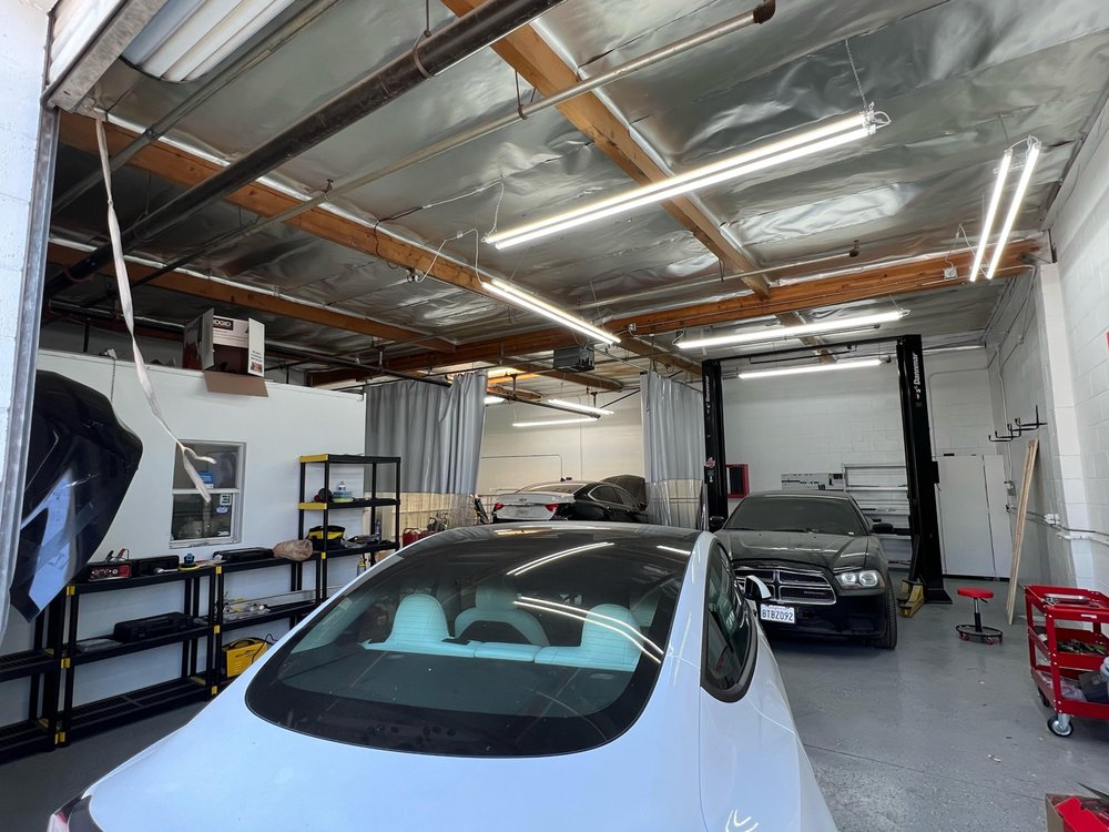 Full Circuit Collision Center
