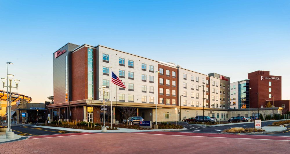 Hilton Garden Inn Foxborough Patriot Place - 57 Photos & 17 Reviews