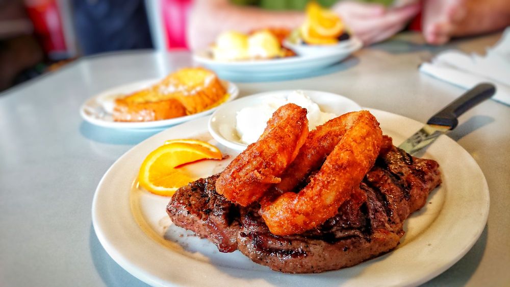 Lester D's Reel Diner