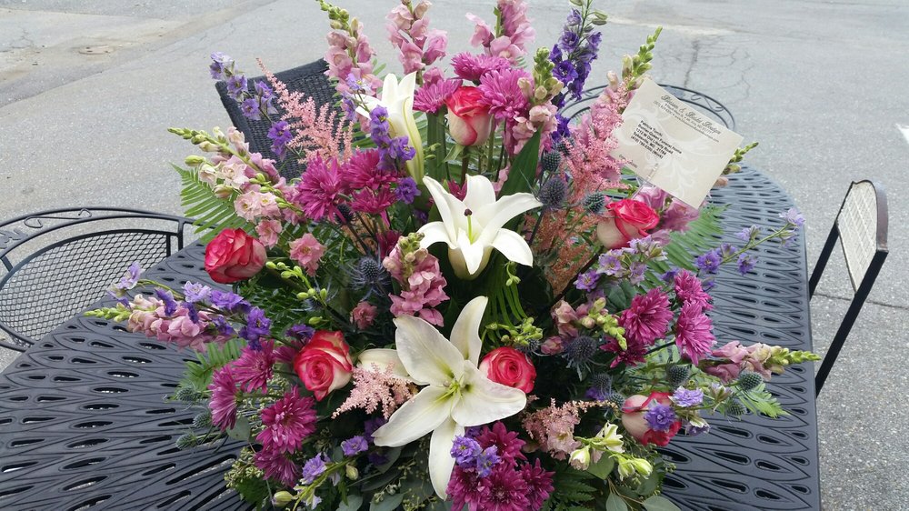 Blossom and Basket Boutique 35 Photos Florists 3 N Main St, Mount