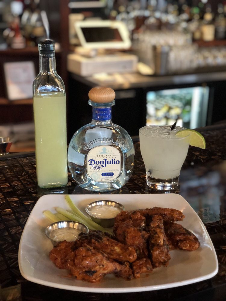 Walker’s Lounge and Events Walker’s Lounge and Events