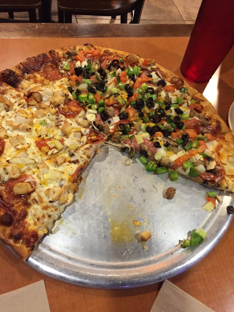 Isi’s Pizza 12 Photos Pizza Ukiah, CA Reviews Yelp