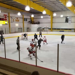 pittsburgh ice skating game