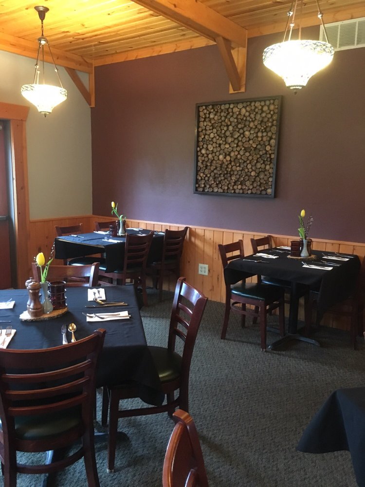 Timberwolf Inn 14 Photos American (Traditional) 50021 Jack The