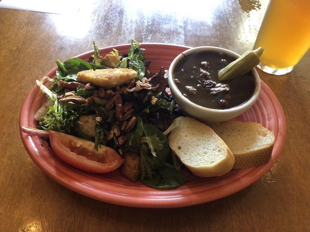 Hilltop Ale House