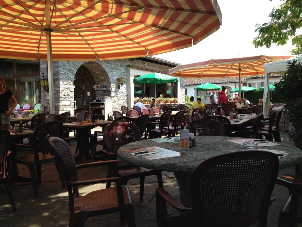 Ristorante Pizzeria Aeroporto Italian Strada Cantonale 1, Locarno