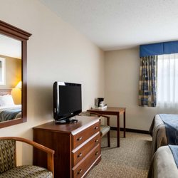 Comfort Inn Northampton Ma Last Updated September 2019 Yelp