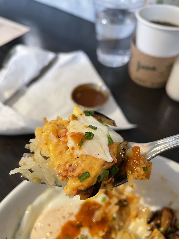 Gracious Plenty Bakery & Breakfast