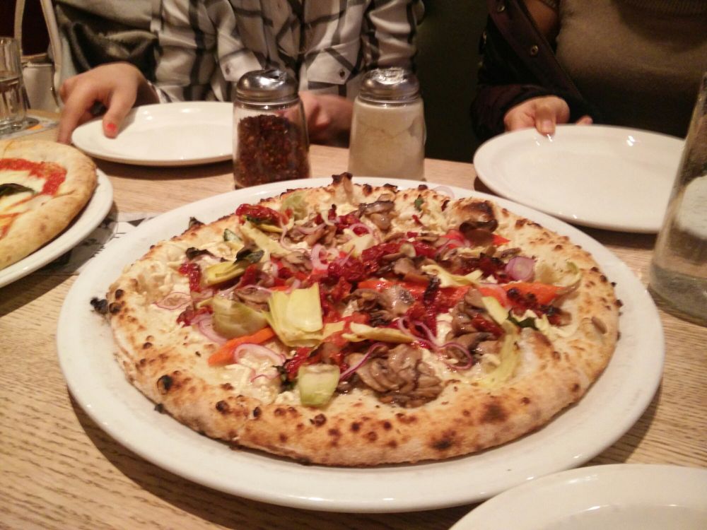 Famoso Neapolitan Pizzeria 60 Photos & 32 Reviews Pizza 15 King