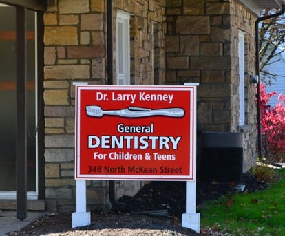 image of business Lawrence M Kenney, DMD