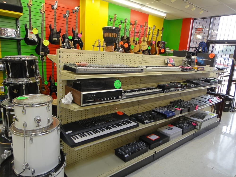 National Pawn & Jewelry 45 Photos Pawn Shops 2121 W. Pamer Ln