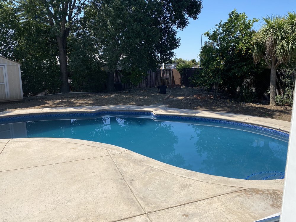 4 Seasons Pools