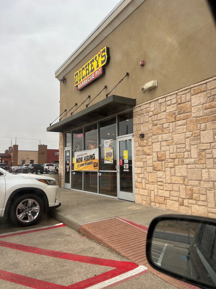Dickey's Barbecue Pit
