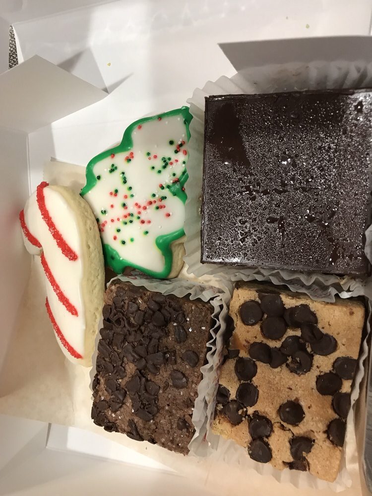 Dorothy Lane Market 89 Photos & 113 Reviews Grocery 2710 Far