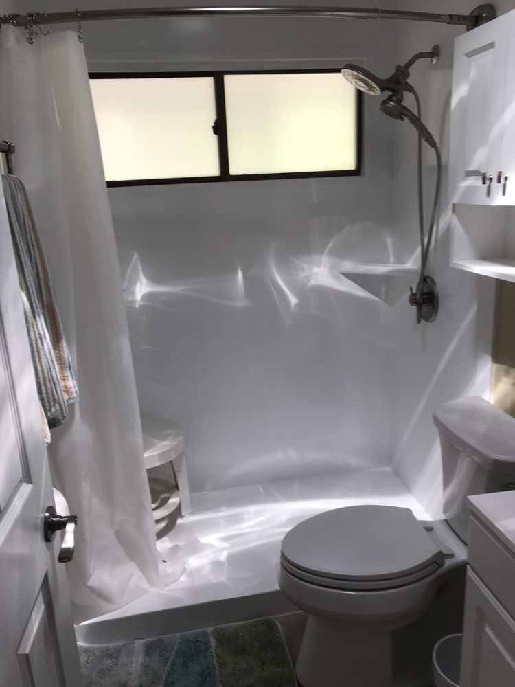 image of business Five Star Bath Solutions of Macomb