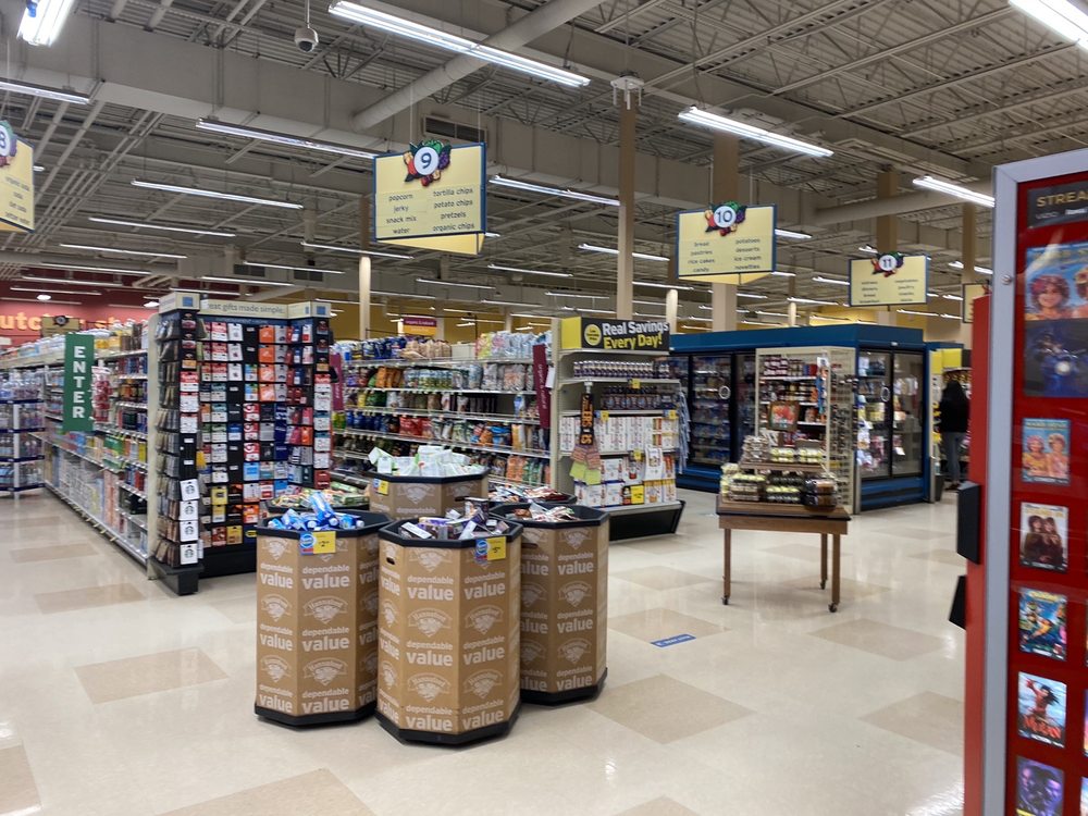 Hannaford Supermarket & Pharmacy
