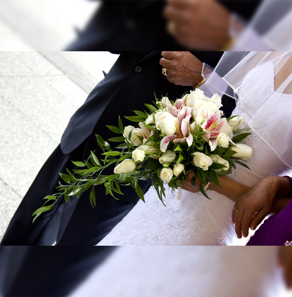 De La Mora Photography