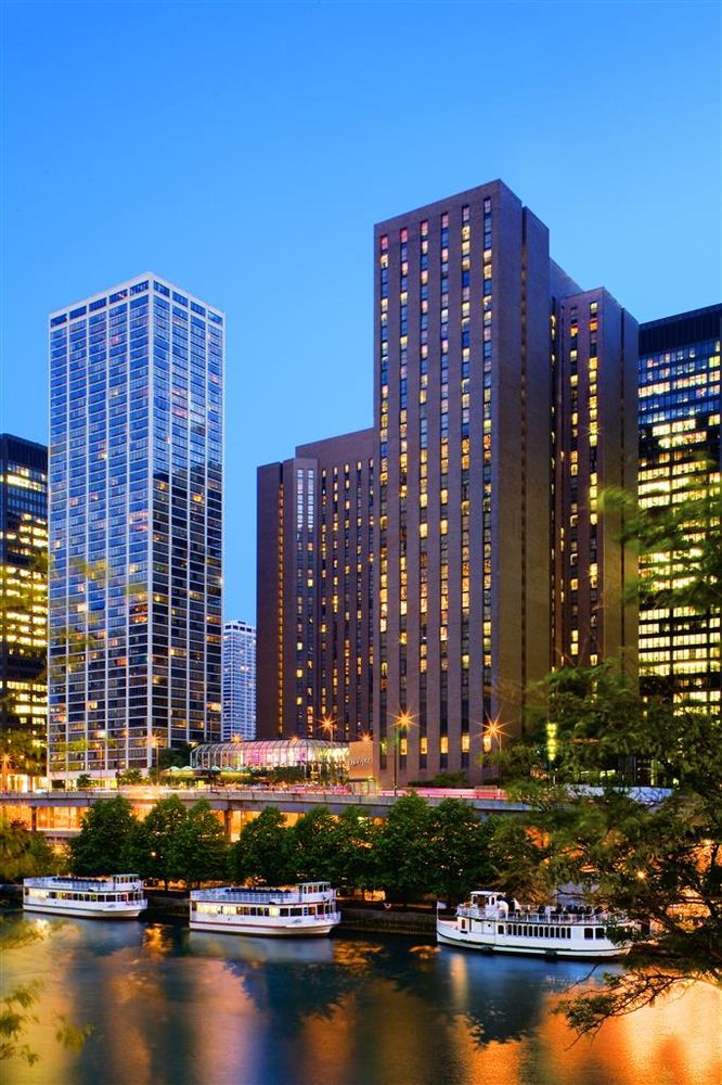 Chicago Hotels Near Hyatt Regency Chicago Hotels Near Hyatt Regency