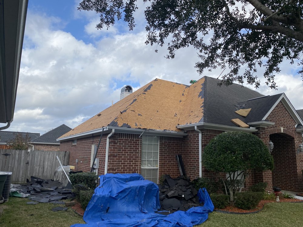 Arnold Roofing and Construction