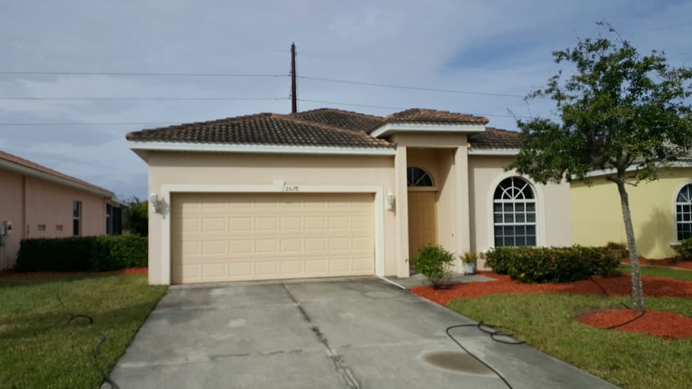 image of business Professional Pressure Cleaning