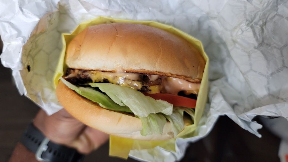 The Original Super Burger Willis Photo