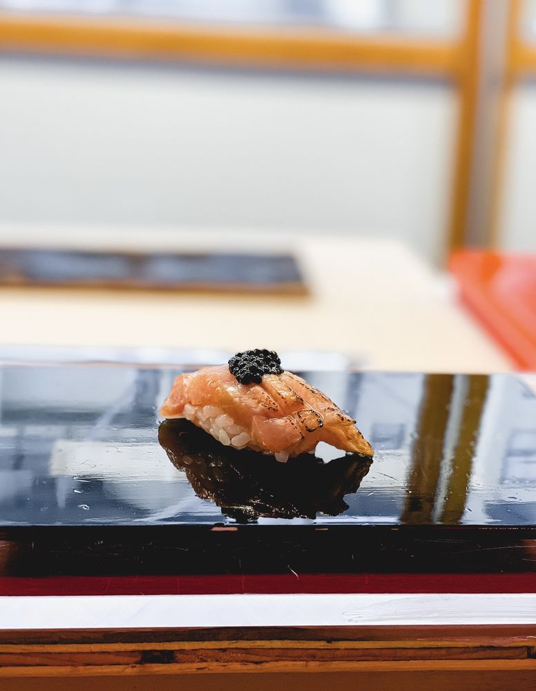 jū-ni