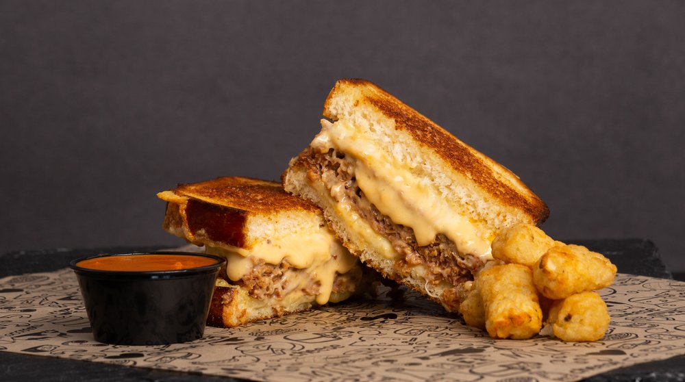 I Heart Mac & Cheese