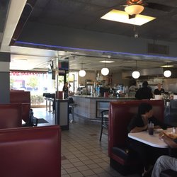 Jake S Diner 75 Photos 104 Reviews American Traditional Photo Of Jake S Diner Greensboro Nc United States
