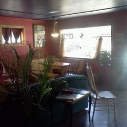 Lindy S Roadside Attraction Closed Cafes 11784 Hwy 337 Photo Of Lindy S Roadside Attraction Tijeras Nm United States Corner Window Booth