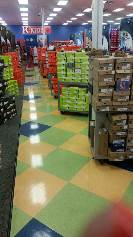 Shoe Carnival Shoe Stores 890 N Congress Ave, Boynton Beach, FL