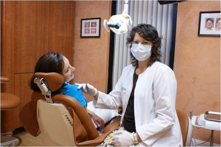 image of business Dunes Dental Services